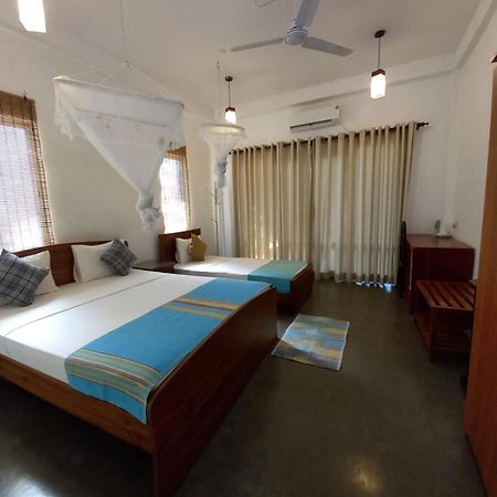 Blue Sands Beach Resort Passikudah Eksteriør bilde